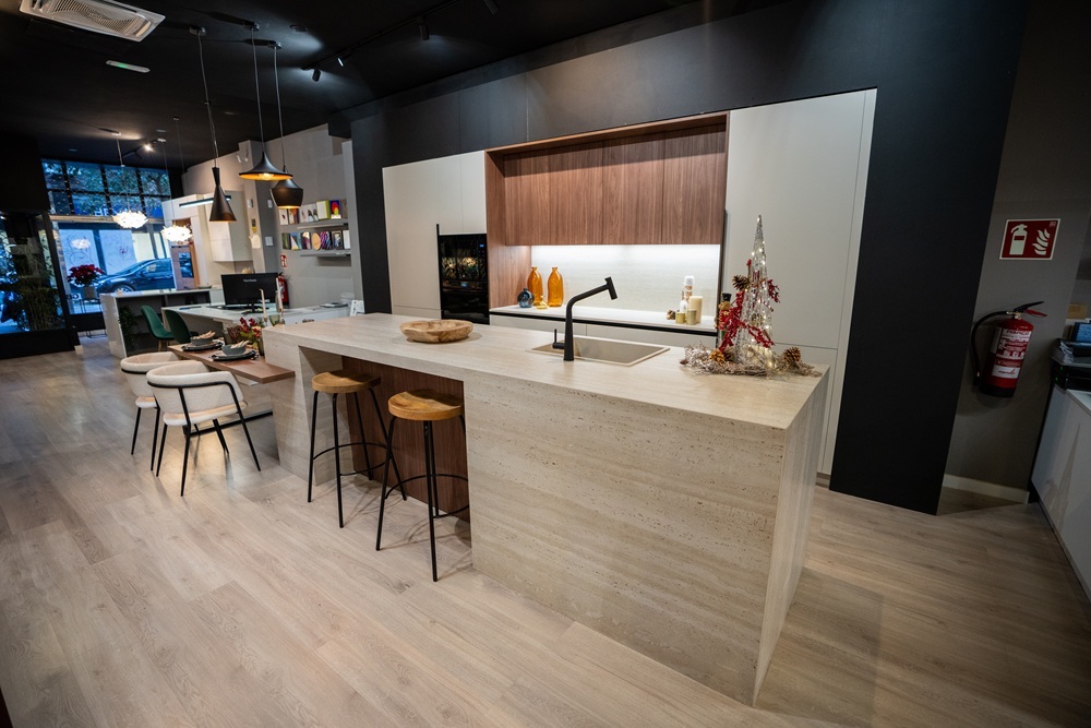 Nuevos espacios boutque de Naturia Kitchen para acercar sus cocinas a los profesionales